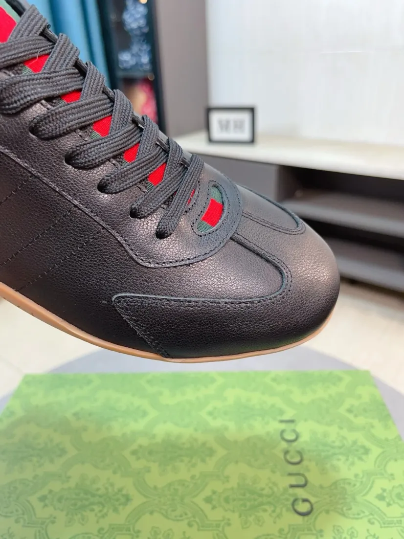Men's shoes 💰458🌹🌹[GUCCI] Gucci's new lace-up casual men's shoes are on the market first, and the materials and workmanship are superior to all versions on the market. The highest quality shipped first-layer cowhide with imported original perforated materials➕Genuine leather lining, privately molded soft outsole, high foot comfort, imported special materials highlight the brand's unique charm, high-end customization 38-44